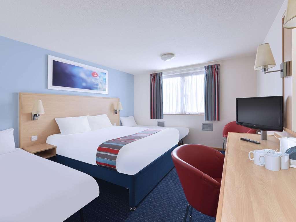 Travelodge Ludlow Pokój zdjęcie